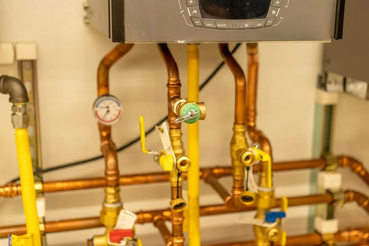 Licensed technician providing Emergency Plumbing for a homeowner in Highland City